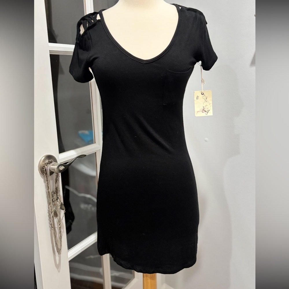Glitz Black Cold Shoulder Cutout Dress